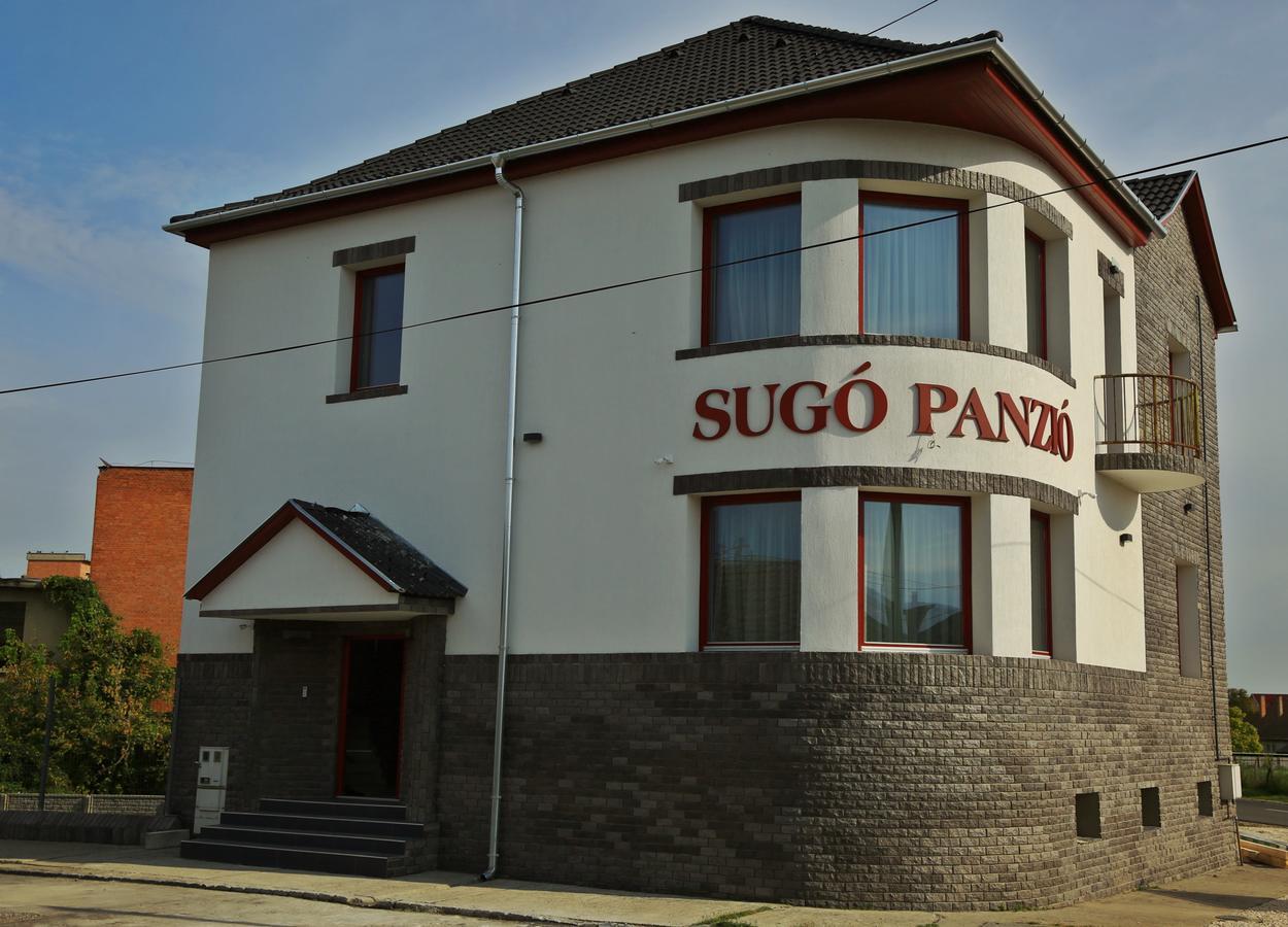 バヤ Sugo Panzio Bed & Breakfast エクステリア 写真